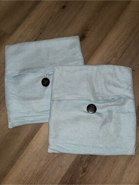 Pottery Barn Light Blue 100% Linen Pillow Covers - set of 2 - 18” 18X18